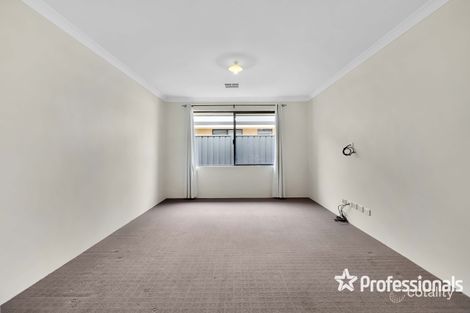 Property photo of 31 Bellas Circuit Piara Waters WA 6112
