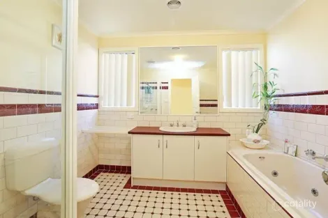 Property photo of 81 Latham Street Werribee VIC 3030