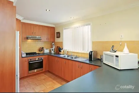 Property photo of 81 Latham Street Werribee VIC 3030