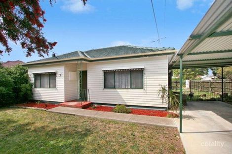 11 Thrower St, Reservoir, VIC 3073
