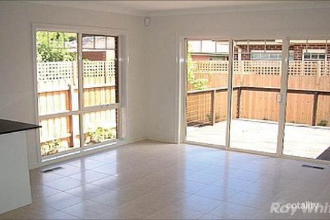 4/7 Mitchell Rd, Mont Albert North, VIC 3129