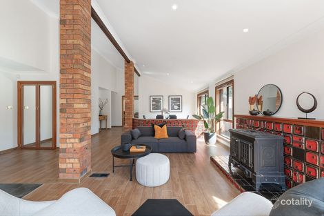 Property photo of 28 Oleander Avenue Figtree NSW 2525