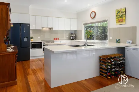 Property photo of 3 Crestwood Place Yarra Junction VIC 3797