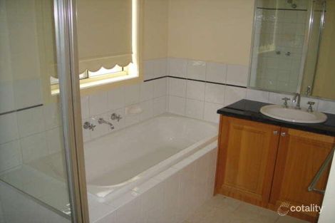 Property photo of 4 Argent Avenue South Morang VIC 3752