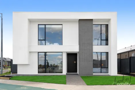 Property photo of 2 Stilt Street Kalkallo VIC 3064