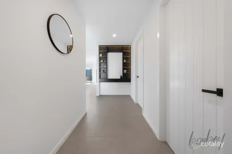 Property photo of 2 Stilt Street Kalkallo VIC 3064