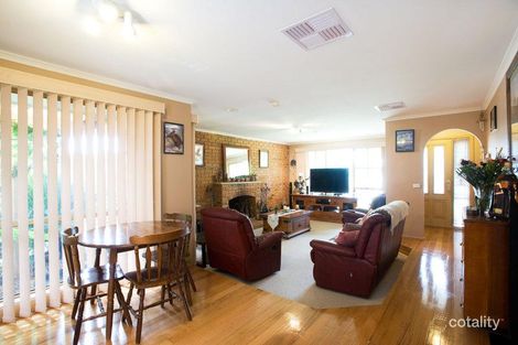 Property photo of 4 Molga Close Kurunjang VIC 3337