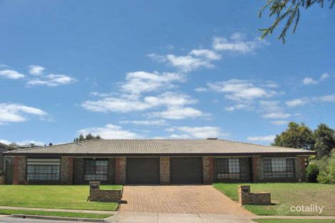 1/2 Burford Cres, Redwood Park, SA 5097