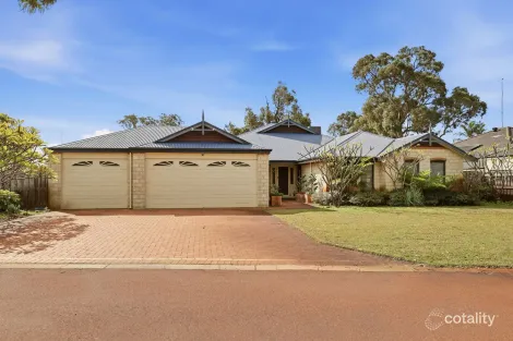 Property photo of 4 Maggie Way Coodanup WA 6210