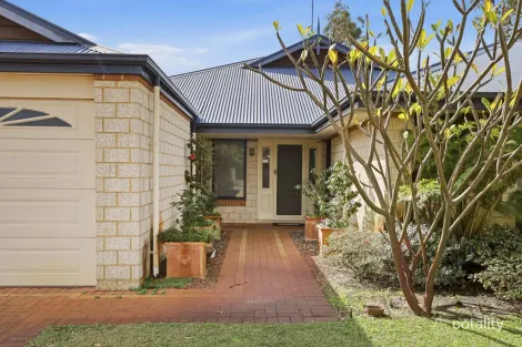 Property photo of 4 Maggie Way Coodanup WA 6210