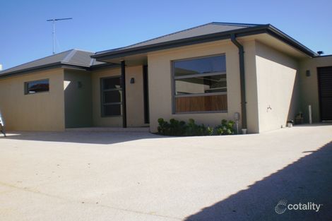 Property photo of 2/230 Mount Pleasant Road Highton VIC 3216