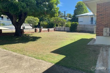 11 Gilbert Cres, North Ward, QLD 4810