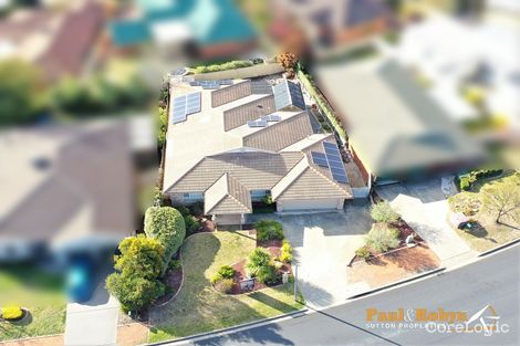 Property photo of 11 Stringybark Drive Jerrabomberra NSW 2619