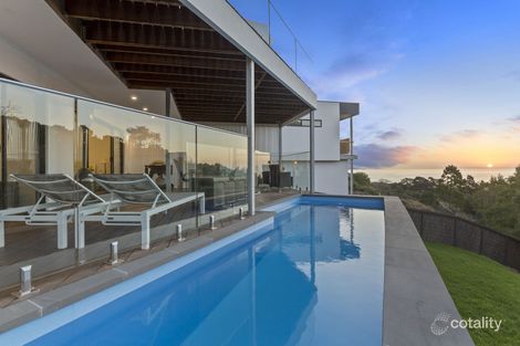 18 Shearwater Dr, Mount Martha, VIC 3934