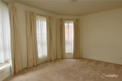 Property photo of 1 Egan Close Werribee VIC 3030