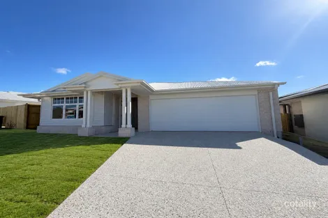 24 Elkhorn St, Morayfield, QLD 4506