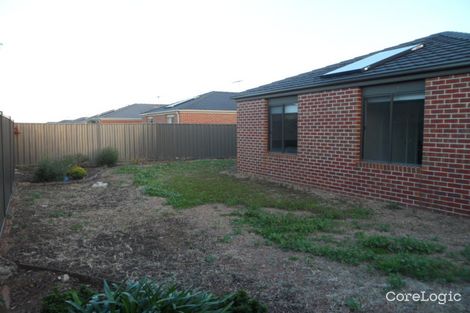 Property photo of 32 Welford Street Tarneit VIC 3029