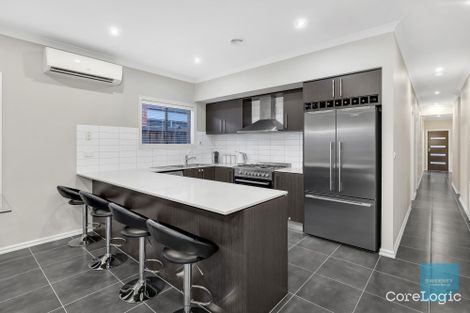 Property photo of 6 Keats Way Fraser Rise VIC 3336