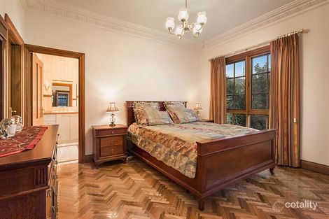 Property photo of 8 Eloura Avenue Brighton East VIC 3187