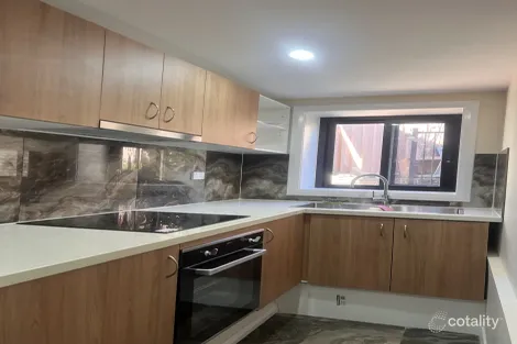 Property photo of 3 Corby Place Chipping Norton NSW 2170