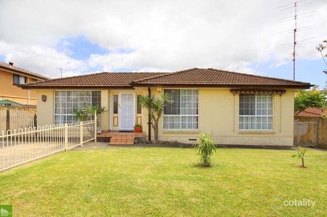 Property photo of 100 Cummins Street Unanderra NSW 2526