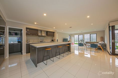 Property photo of 58 Glenrose Boulevard Clyde North VIC 3978