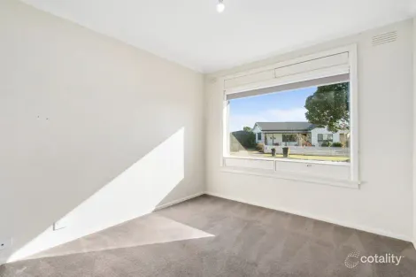 Property photo of 25 Pollock Avenue Traralgon VIC 3844