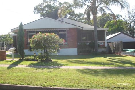Property photo of 10 Cook Crescent East Hills NSW 2213