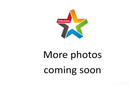 1/152 Swallow St, Mooroobool, QLD 4870