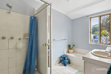 Property photo of 9A Millbrook Grove Beldon WA 6027
