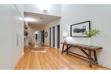 Property photo of 287 Esplanade Henley Beach SA 5022