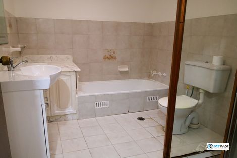 Property photo of 2/20-22 Bassett Street Hurstville NSW 2220