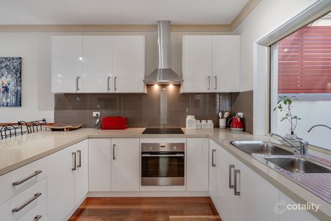 Property photo of 10 Howell Place Wynn Vale SA 5127