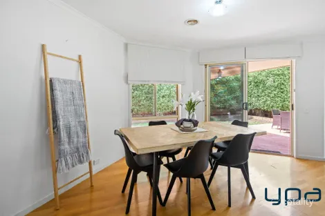Property photo of 10 Conquest Drive Werribee VIC 3030