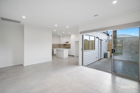 Property photo of 1/2 Kevin Court Kilsyth VIC 3137