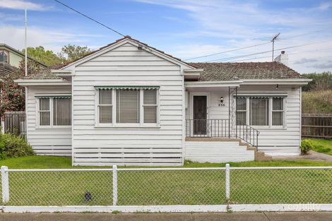 Property photo of 256 Nicholson Street Seddon VIC 3011