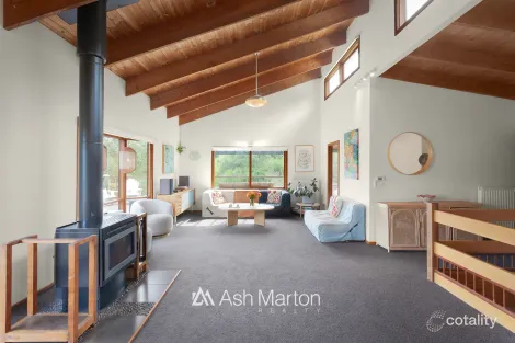 Property photo of 65 Millbank Drive Mount Eliza VIC 3930