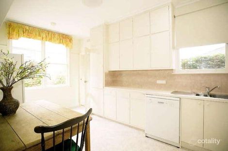 Property photo of 1/450 Bluff Road Hampton VIC 3188
