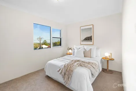 Property photo of 1/4 Second Avenue Maroubra NSW 2035