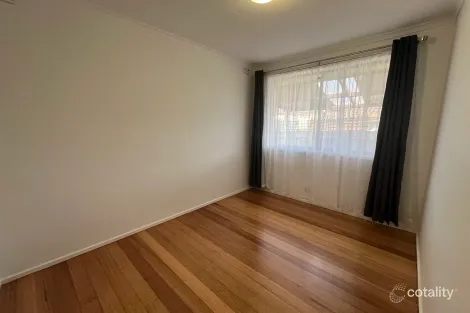 Property photo of 41 Rosslare Parade St Albans VIC 3021