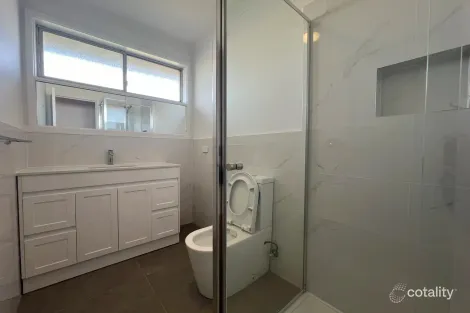 Property photo of 41 Rosslare Parade St Albans VIC 3021