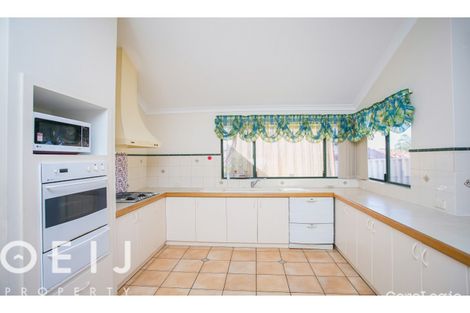 Property photo of 51 Riley Road Kardinya WA 6163