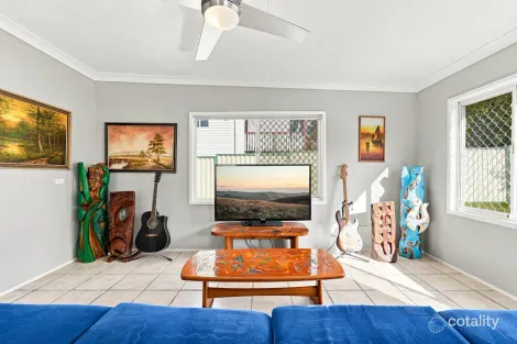 Property photo of 31 Karri Avenue Logan Central QLD 4114