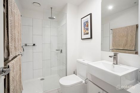 Property photo of 206/35 Simmons Street South Yarra VIC 3141
