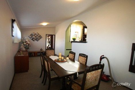 Property photo of 13 Nardango Road Bradbury NSW 2560