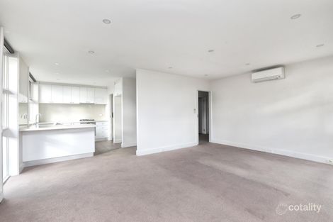 Property photo of 24/14 Lansell Road Toorak VIC 3142