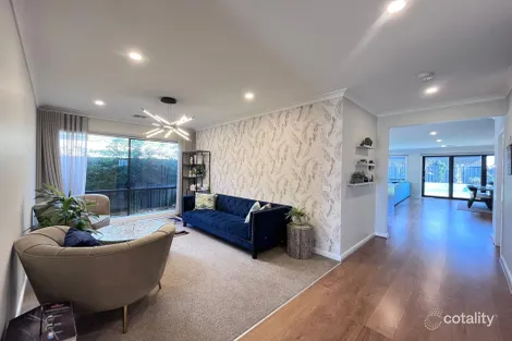 Property photo of 14 Clear Drive Tarneit VIC 3029