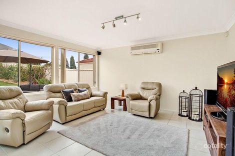 Property photo of 17 Rothbury Terrace Thornton NSW 2322
