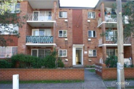 Property photo of 1/15 Mascot Drive Eastlakes NSW 2018