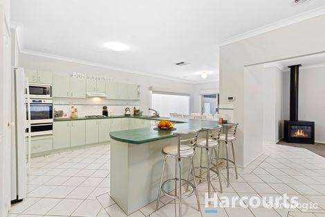 Property photo of 5 Castricum Place Ferntree Gully VIC 3156
